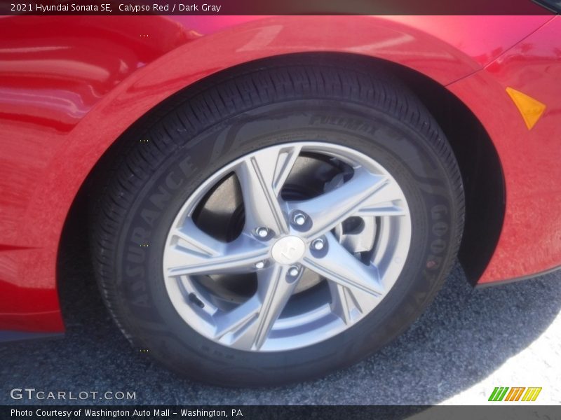 Calypso Red / Dark Gray 2021 Hyundai Sonata SE