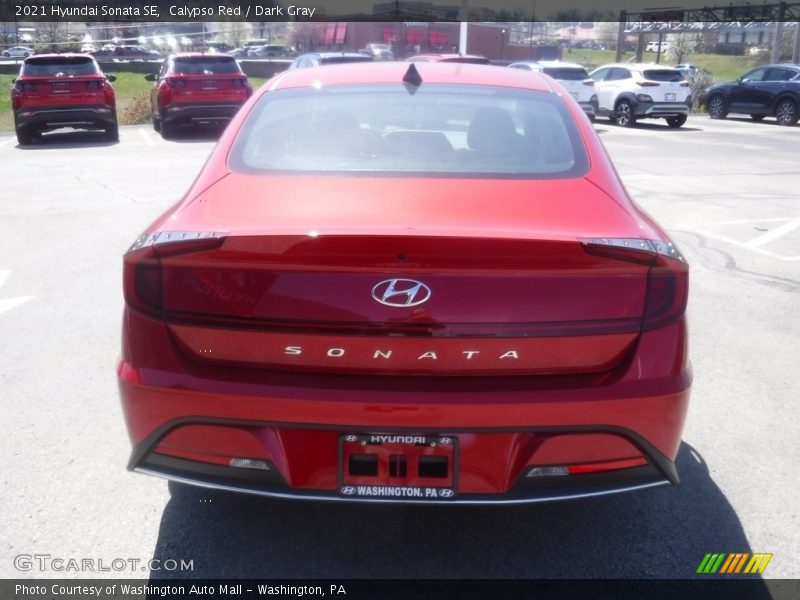 Calypso Red / Dark Gray 2021 Hyundai Sonata SE