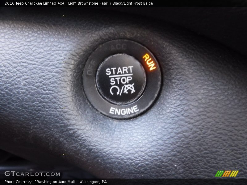 Light Brownstone Pearl / Black/Light Frost Beige 2016 Jeep Cherokee Limited 4x4