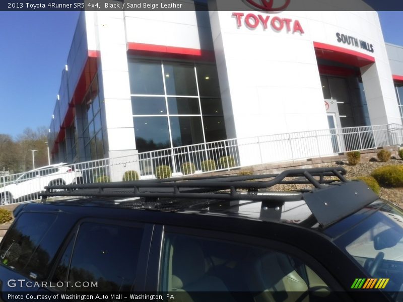 Black / Sand Beige Leather 2013 Toyota 4Runner SR5 4x4