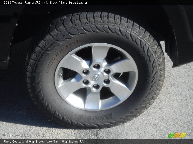 Black / Sand Beige Leather 2013 Toyota 4Runner SR5 4x4