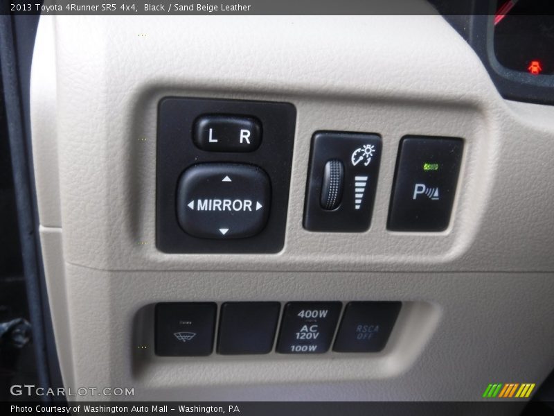 Black / Sand Beige Leather 2013 Toyota 4Runner SR5 4x4