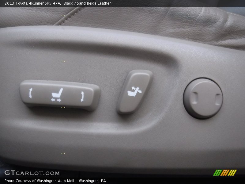 Black / Sand Beige Leather 2013 Toyota 4Runner SR5 4x4