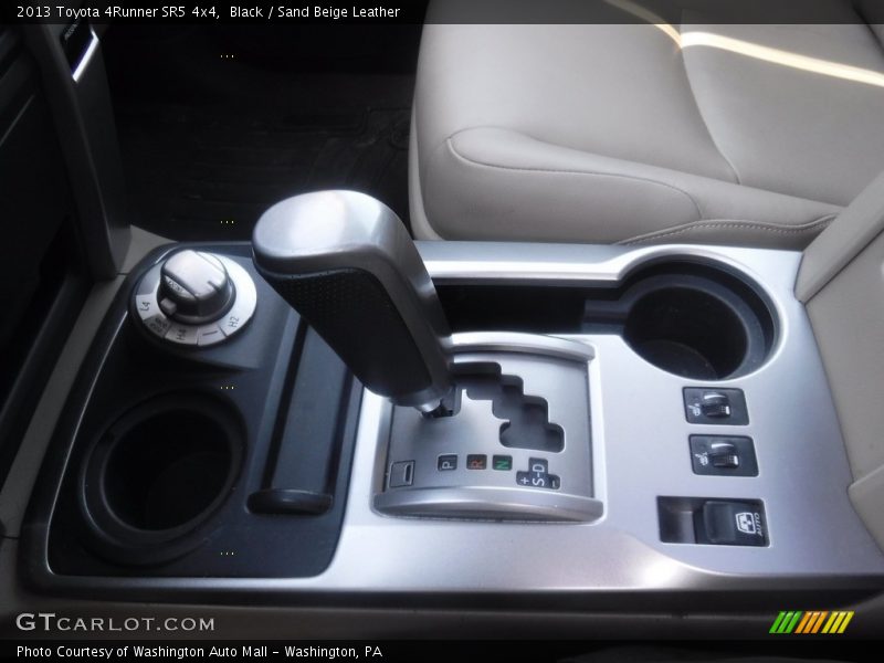 Black / Sand Beige Leather 2013 Toyota 4Runner SR5 4x4