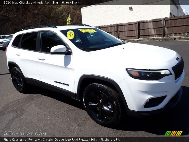 Bright White / Black 2020 Jeep Cherokee Altitude 4x4