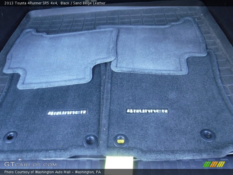 Black / Sand Beige Leather 2013 Toyota 4Runner SR5 4x4