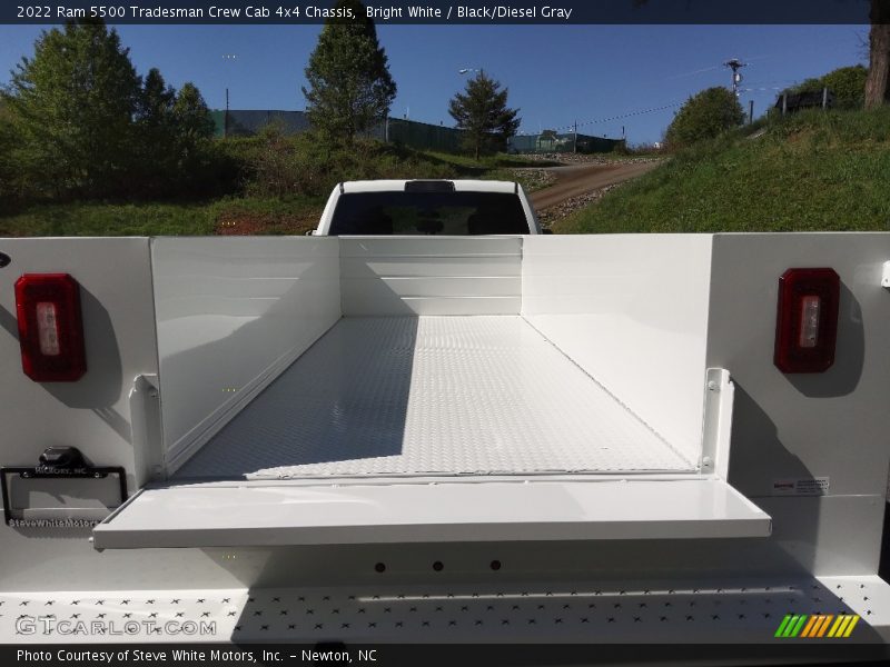 Bright White / Black/Diesel Gray 2022 Ram 5500 Tradesman Crew Cab 4x4 Chassis