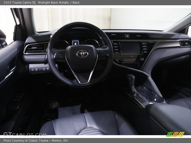 Midnight Black Metallic / Black 2020 Toyota Camry SE