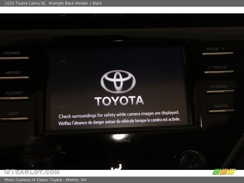 Midnight Black Metallic / Black 2020 Toyota Camry SE