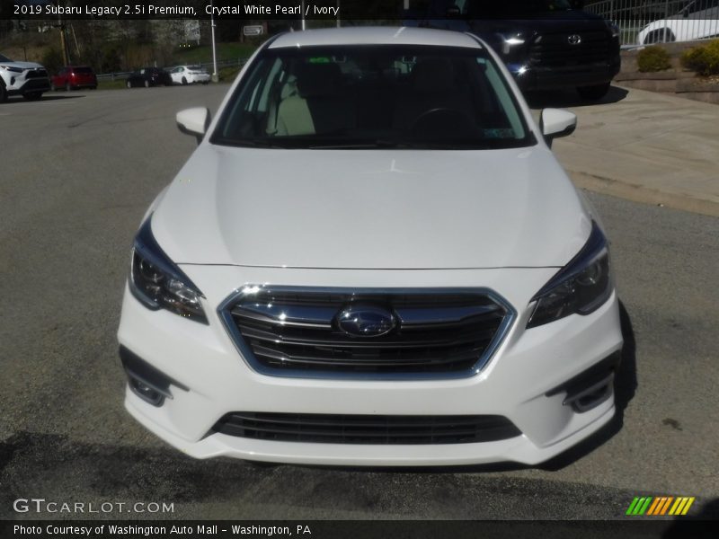 Crystal White Pearl / Ivory 2019 Subaru Legacy 2.5i Premium