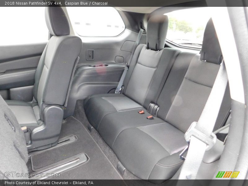 Caspian Blue / Charcoal 2018 Nissan Pathfinder SV 4x4