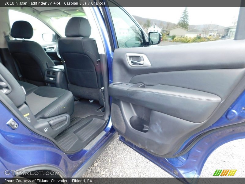 Caspian Blue / Charcoal 2018 Nissan Pathfinder SV 4x4
