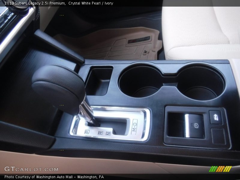 Crystal White Pearl / Ivory 2019 Subaru Legacy 2.5i Premium