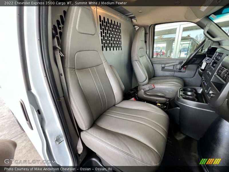 Summit White / Medium Pewter 2022 Chevrolet Express 3500 Cargo WT