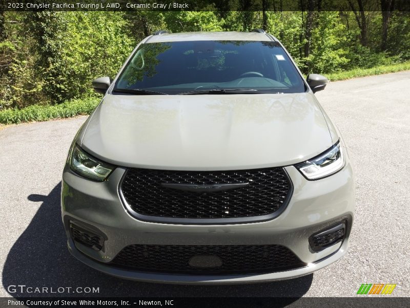 Ceramic Gray / Black 2023 Chrysler Pacifica Touring L AWD