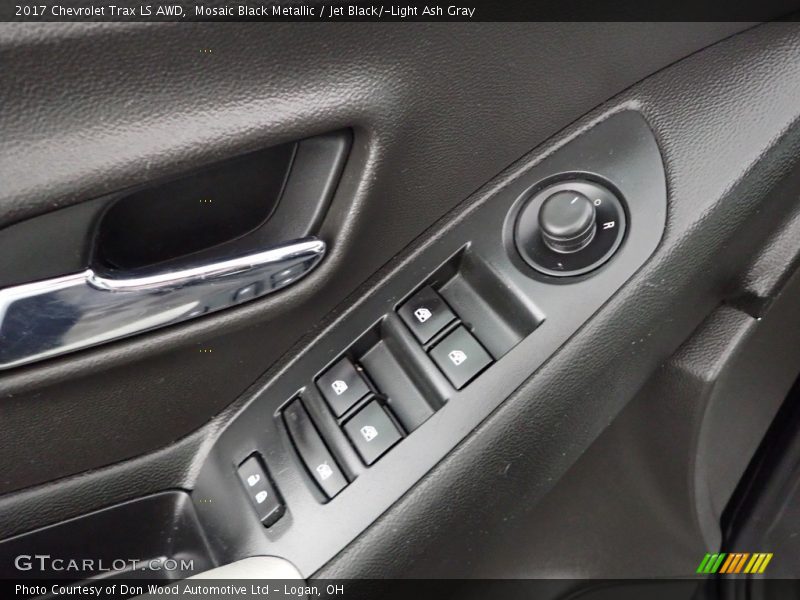 Mosaic Black Metallic / Jet Black/­Light Ash Gray 2017 Chevrolet Trax LS AWD