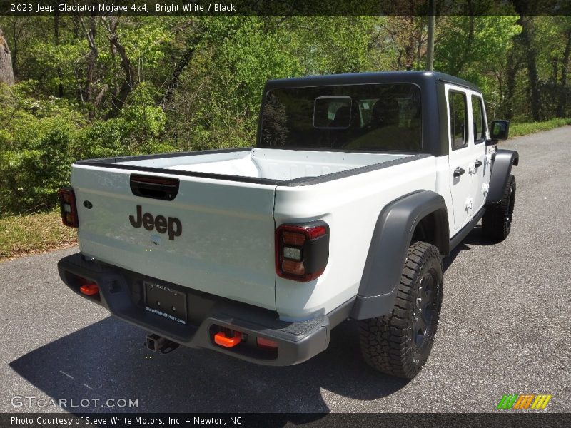 Bright White / Black 2023 Jeep Gladiator Mojave 4x4