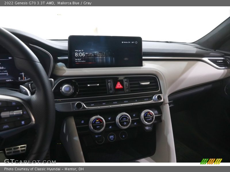 Controls of 2022 G70 3.3T AWD