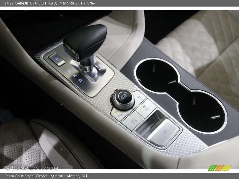  2022 G70 3.3T AWD 8 Speed Automatic Shifter