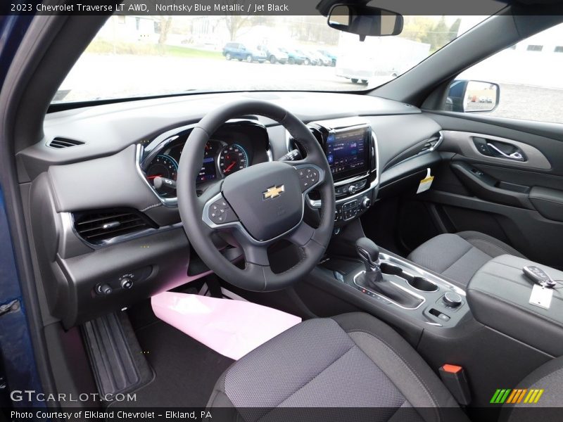  2023 Traverse LT AWD Jet Black Interior