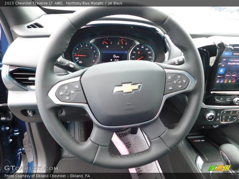  2023 Traverse LT AWD Steering Wheel
