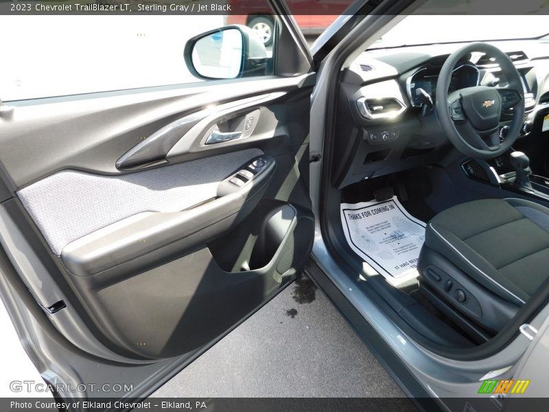 Sterling Gray / Jet Black 2023 Chevrolet TrailBlazer LT