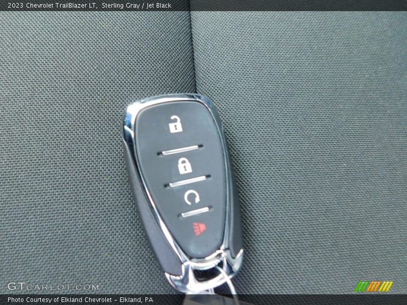Sterling Gray / Jet Black 2023 Chevrolet TrailBlazer LT