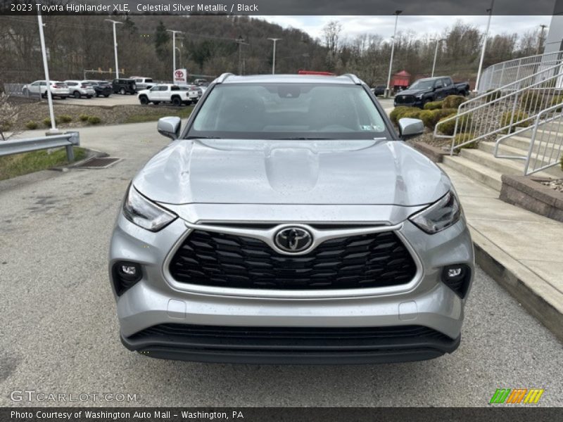 Celestial Silver Metallic / Black 2023 Toyota Highlander XLE