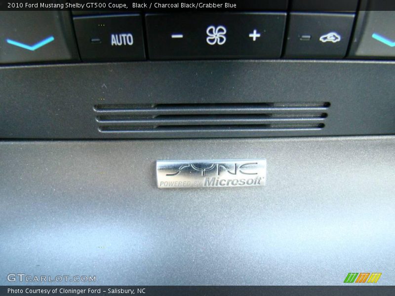 Black / Charcoal Black/Grabber Blue 2010 Ford Mustang Shelby GT500 Coupe