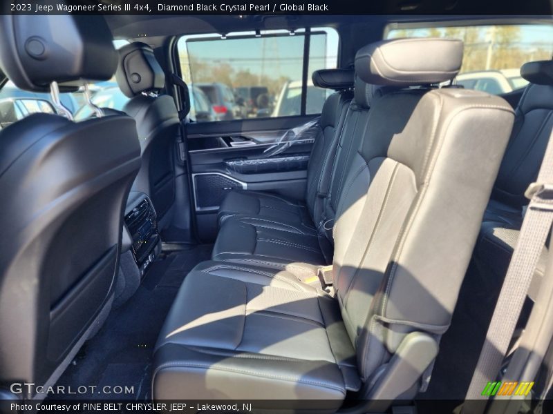 Diamond Black Crystal Pearl / Global Black 2023 Jeep Wagoneer Series III 4x4