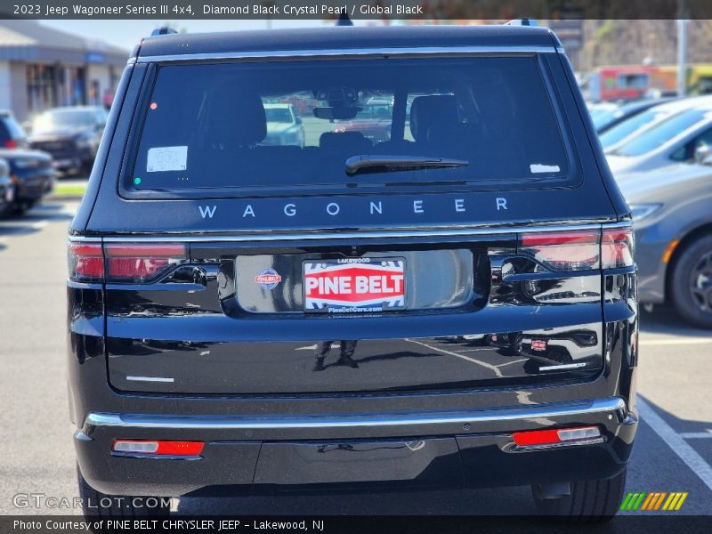 Diamond Black Crystal Pearl / Global Black 2023 Jeep Wagoneer Series III 4x4