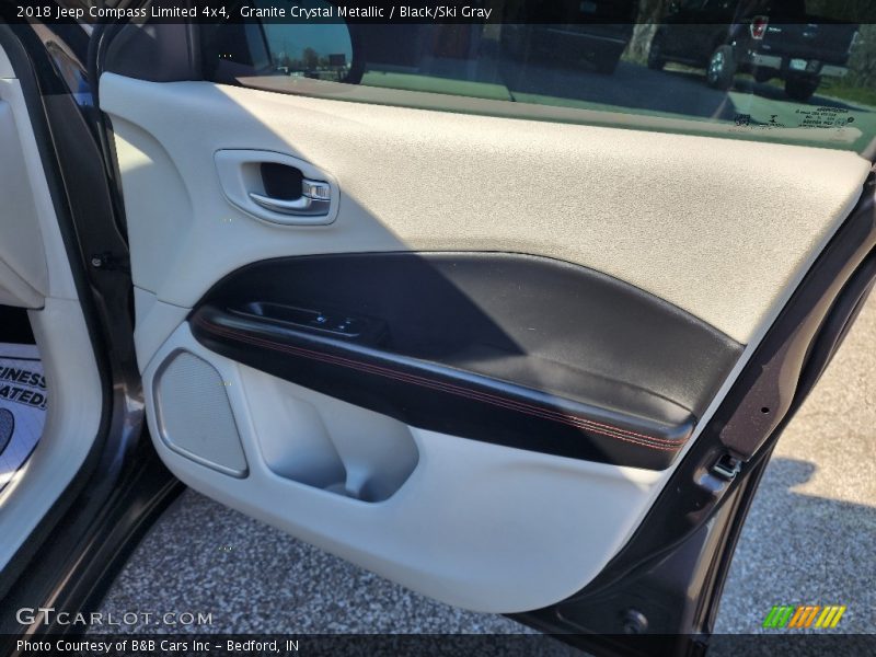 Granite Crystal Metallic / Black/Ski Gray 2018 Jeep Compass Limited 4x4