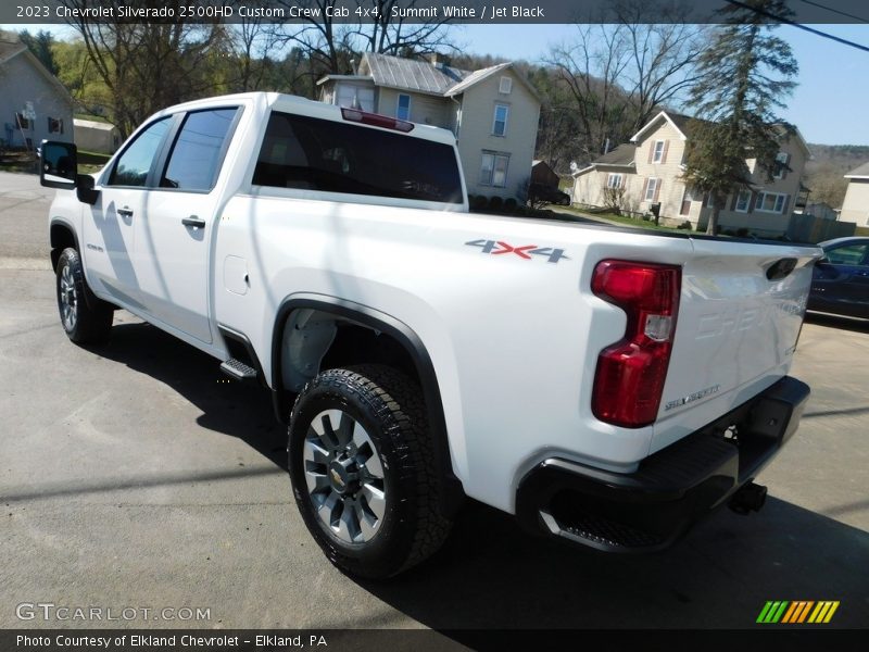 Summit White / Jet Black 2023 Chevrolet Silverado 2500HD Custom Crew Cab 4x4