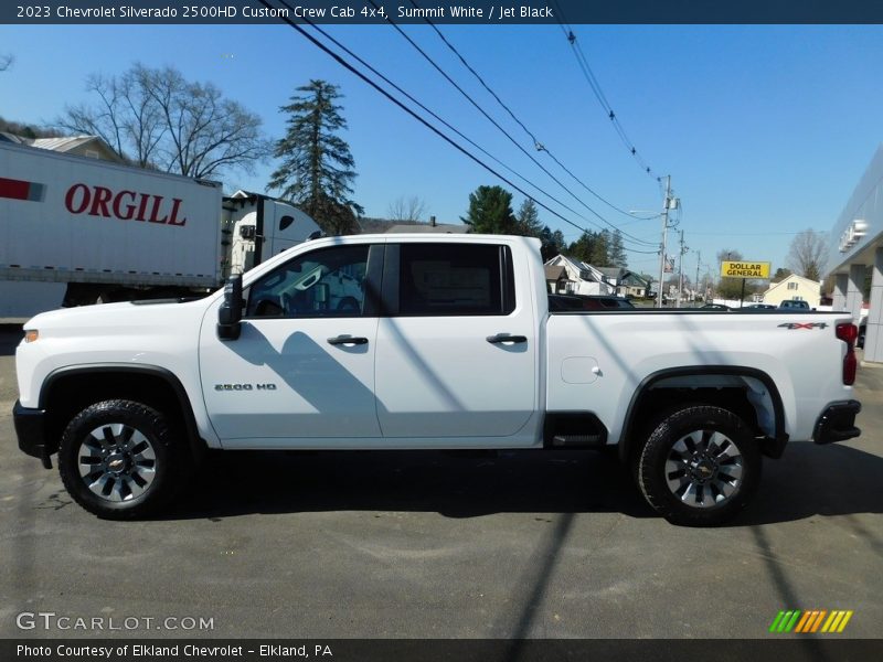 Summit White / Jet Black 2023 Chevrolet Silverado 2500HD Custom Crew Cab 4x4