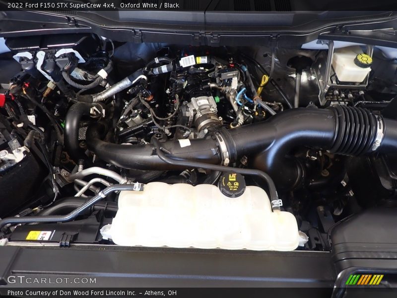 Oxford White / Black 2022 Ford F150 STX SuperCrew 4x4
