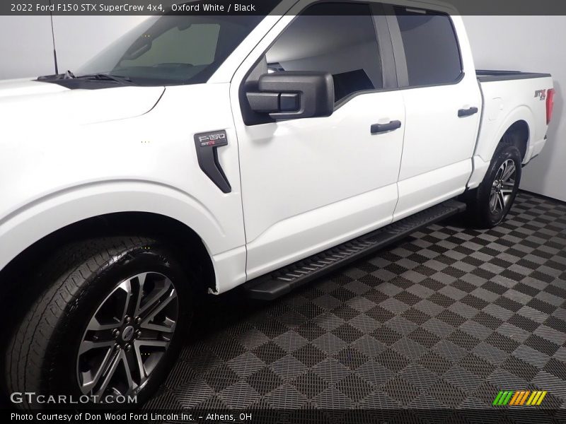 Oxford White / Black 2022 Ford F150 STX SuperCrew 4x4
