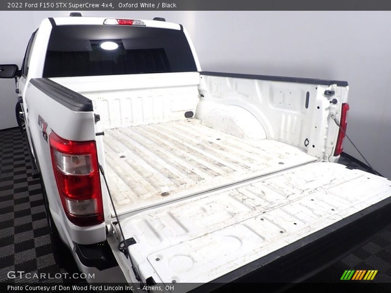 Oxford White / Black 2022 Ford F150 STX SuperCrew 4x4