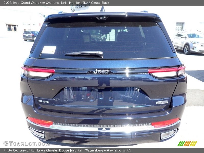 Midnight Sky / Global Black 2023 Jeep Grand Cherokee Overland 4x4