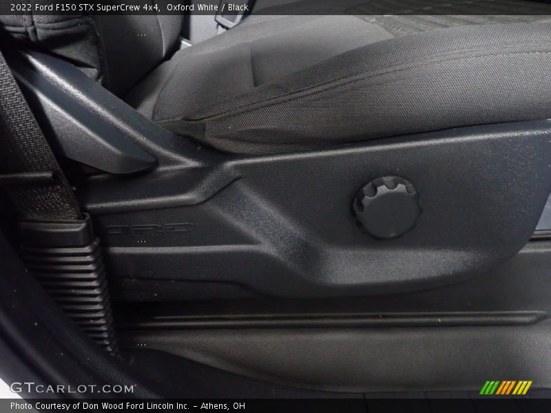 Oxford White / Black 2022 Ford F150 STX SuperCrew 4x4