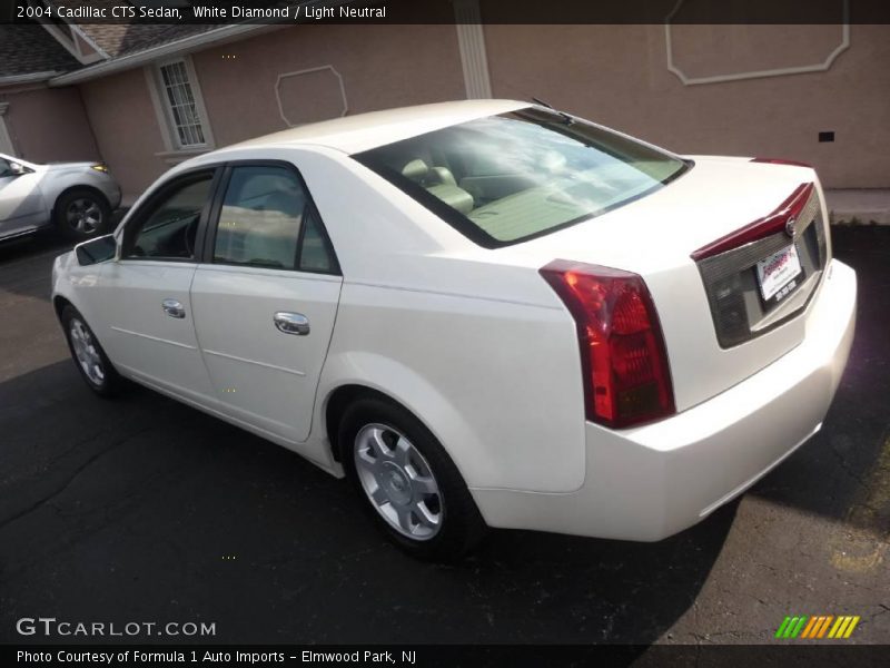 White Diamond / Light Neutral 2004 Cadillac CTS Sedan