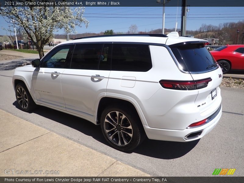 Bright White / Black 2021 Jeep Grand Cherokee L Overland 4x4