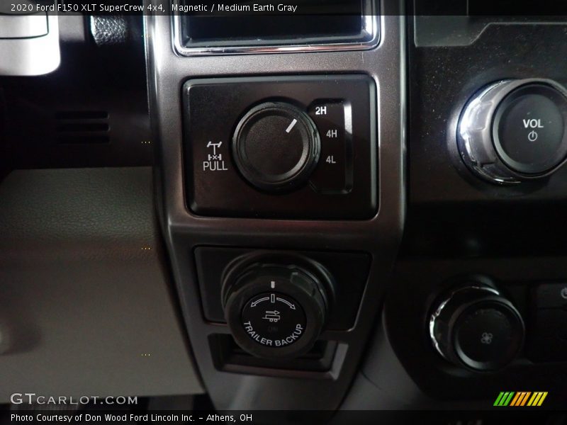 Magnetic / Medium Earth Gray 2020 Ford F150 XLT SuperCrew 4x4