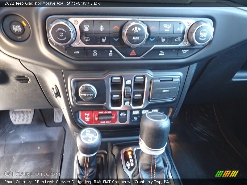 Sting-Gray / Black 2022 Jeep Gladiator Mojave 4x4