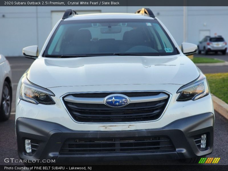 Crystal White Pearl / Slate Black 2020 Subaru Outback 2.5i Premium