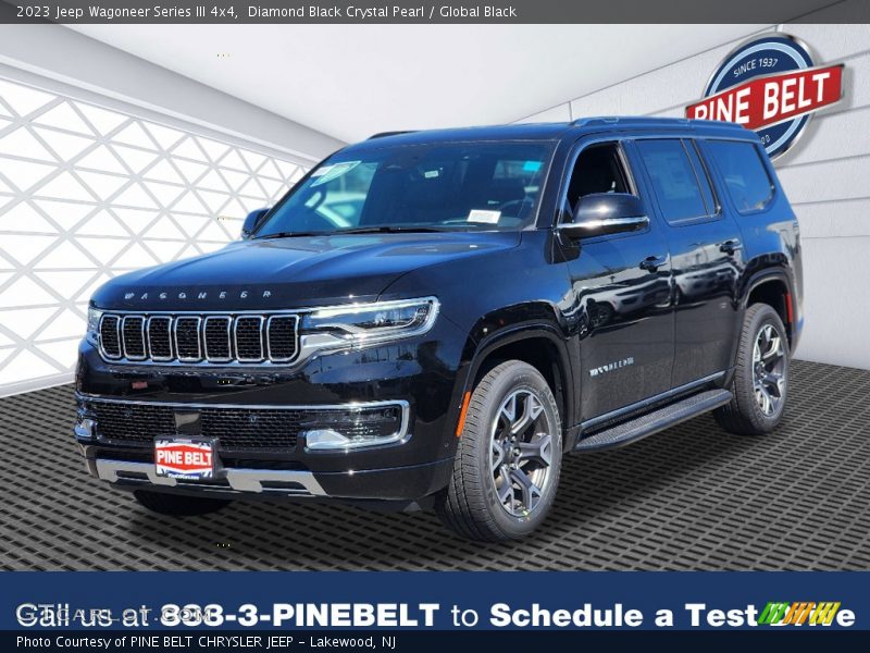 Diamond Black Crystal Pearl / Global Black 2023 Jeep Wagoneer Series III 4x4