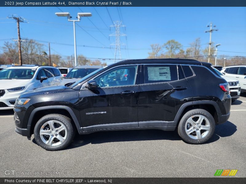 Diamond Black Crystal Pearl / Black 2023 Jeep Compass Latitude 4x4