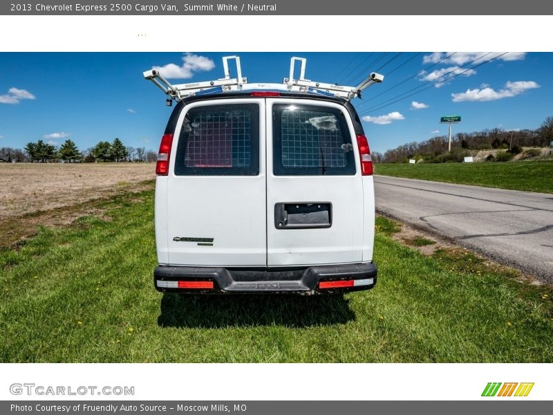 Summit White / Neutral 2013 Chevrolet Express 2500 Cargo Van