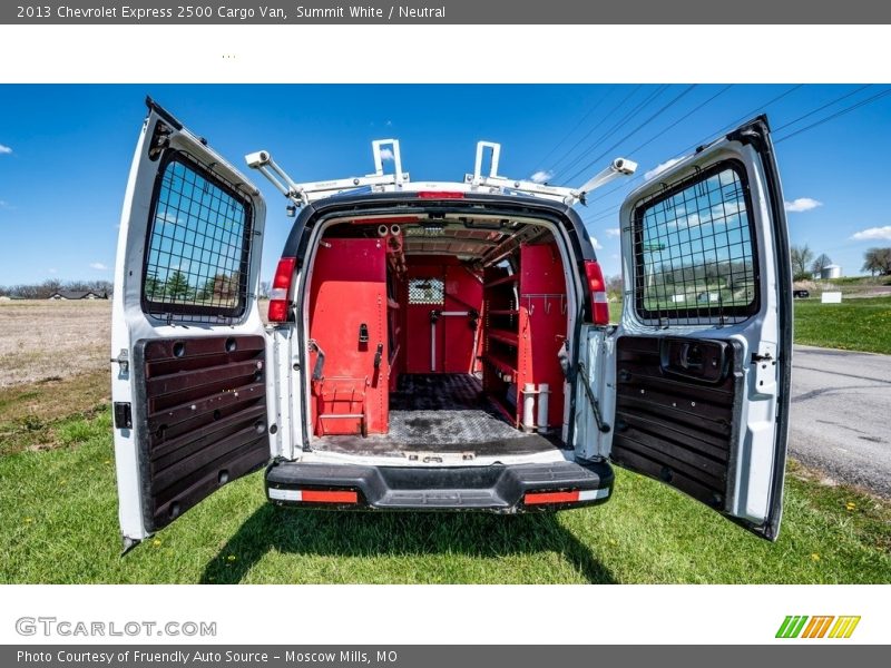 Summit White / Neutral 2013 Chevrolet Express 2500 Cargo Van