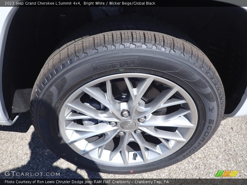 Bright White / Wicker Beige/Global Black 2023 Jeep Grand Cherokee L Summit 4x4