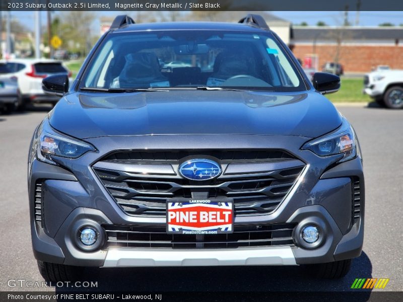 Magnetite Gray Metallic / Slate Black 2023 Subaru Outback 2.5i Limited